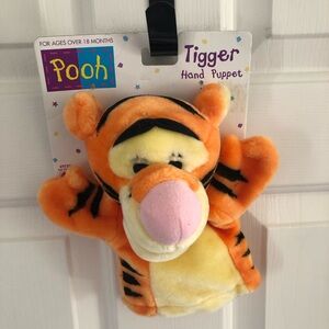 Disney Tigger hand puppet Winnie The Pooh Vintage You Plush New